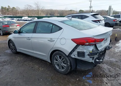 2018 Hyundai Elantra Sel z USA, uszkodzony, nr VIN 5NPD84LF9JH308743